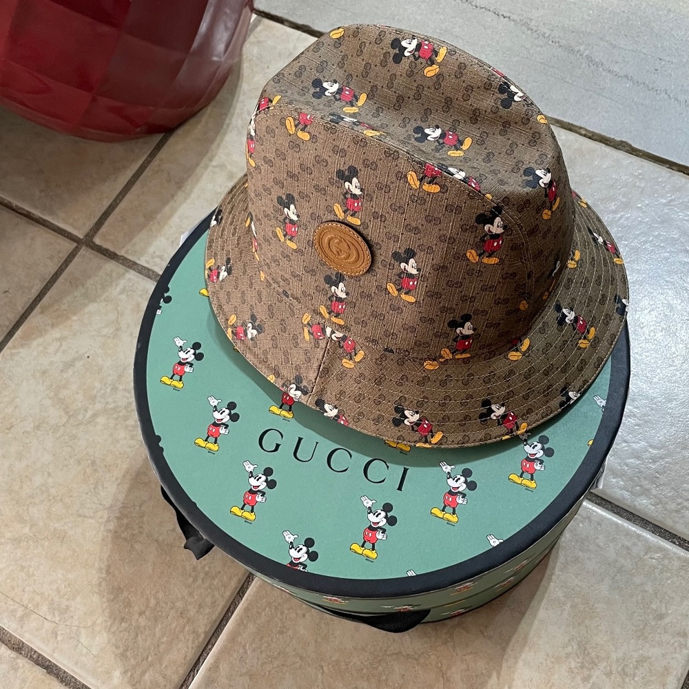 Gucci Mickey Mouse Bucket Hat - Picture 2 of 2